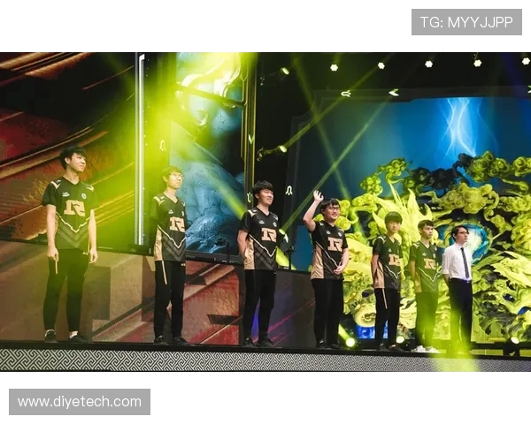 EDG鏖战RNG巅峰对决燃爆赛场谁能问鼎荣耀之巅