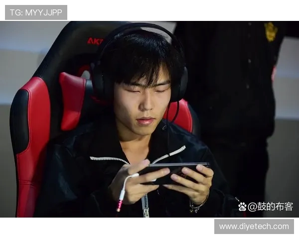 Faker：中路传奇，巅峰对决助力夺冠。