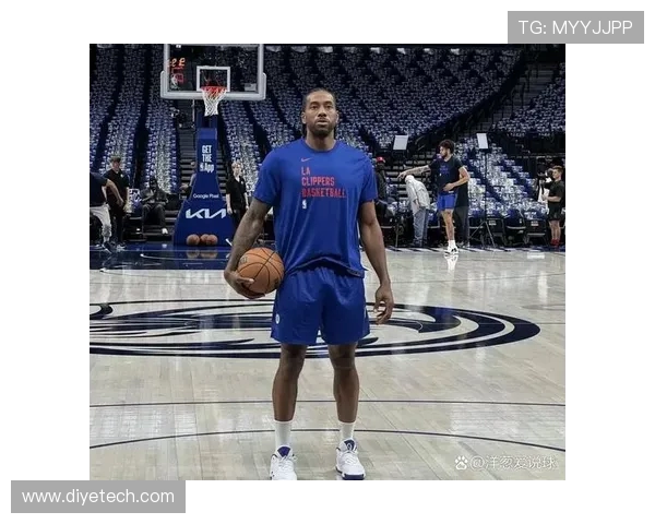 独行侠强势对决快船巅峰之战卢卡与莱昂纳德谁能笑到最后 独行侠强势对决快船巅峰之战卢卡与莱昂纳德谁能笑到最后