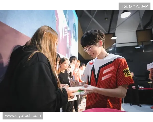 电竞赛事新风潮:虚拟竞技与现实激情碰撞,未来赛场趋势探讨 电竞赛事新风潮:虚拟竞技与现实激情碰撞,未来赛场趋势探讨