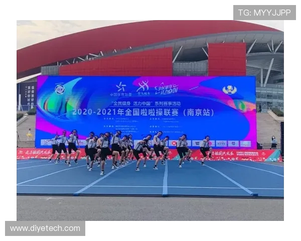 南京街舞队荣登全国灵活性排行榜第六名展现青春活力与实力