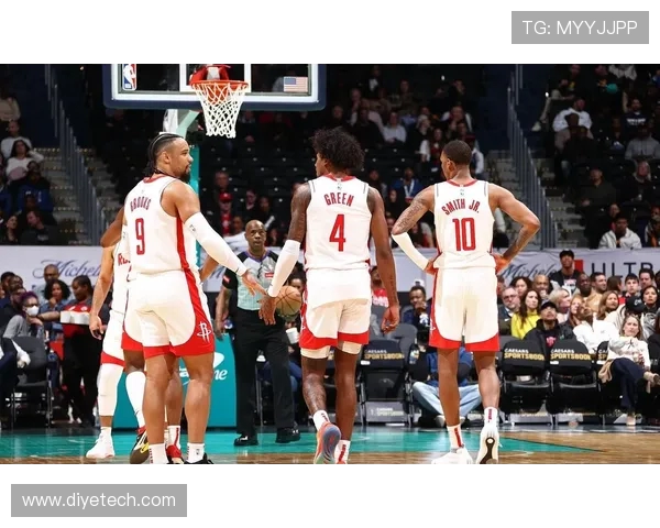 11月11日火箭对马刺精彩全场回放分析与赛后精彩瞬间回顾