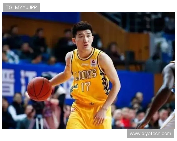 孙铭徽：从青涩球员到篮球场上的领军人物与荣耀追逐者